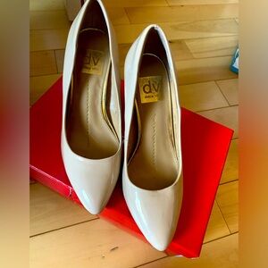 Cute shoes. It’s still in good condition